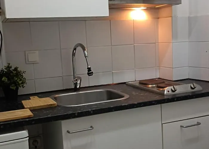 Oupas 2 Lofts Порту