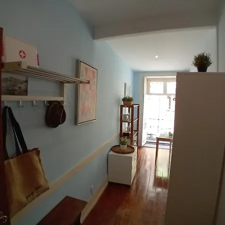 Oupas 2 Lofts Apartment *