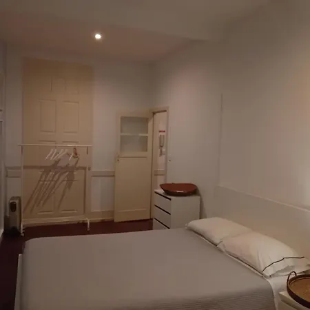 Oupas 2 Lofts Apartment Porto